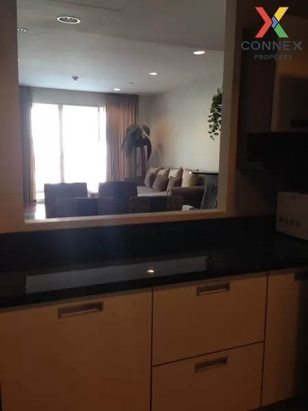 FOR RENT condo , Wilshire Sukhumvit 22 , corner unit , MRT-Queen  2