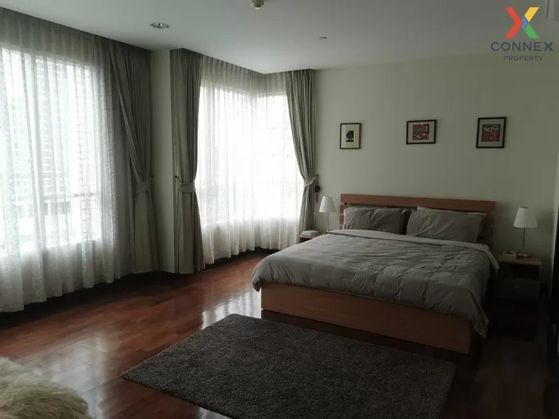 FOR RENT condo , Wilshire Sukhumvit 22 , corner unit , MRT-Queen 