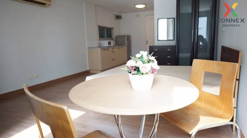 FOR SALE condo , Plus 67 , high floor , BTS-Phra Khanong , Phra K 2