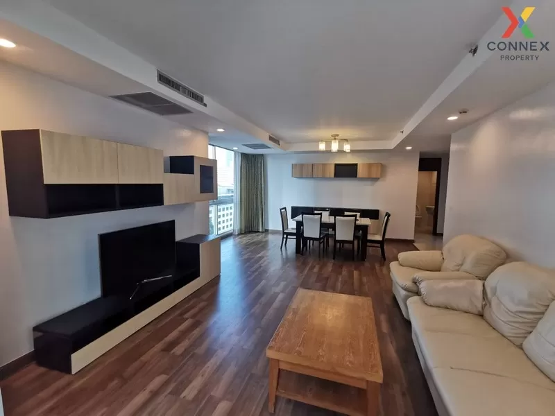 FOR RENT condo , The Rajdamri , high floor , BTS-Ratchadamri , Th 1