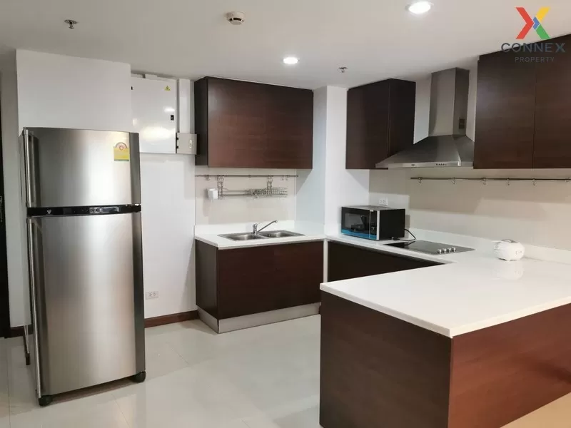 FOR RENT condo , The Rajdamri , high floor , BTS-Ratchadamri , Th 3