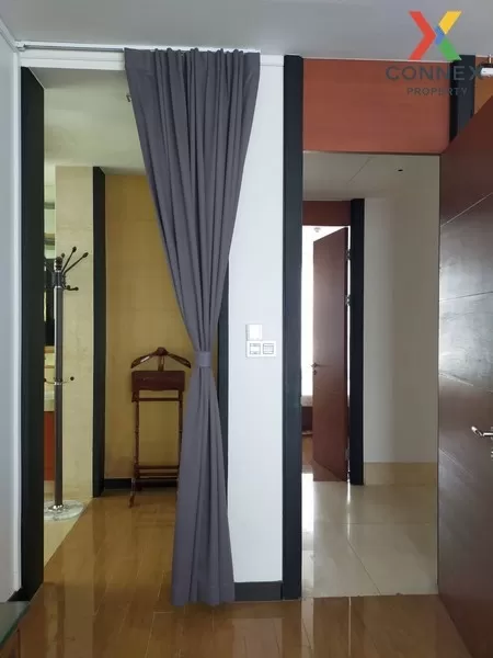 FOR RENT condo , The Infinity , high floor , BTS-Chong Nonsi , Si 3