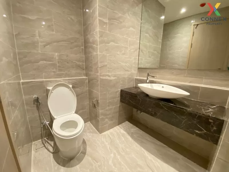 FOR RENT condo , Ashton Asoke-Rama 9 , high floor , MRT-Phra Ram  4