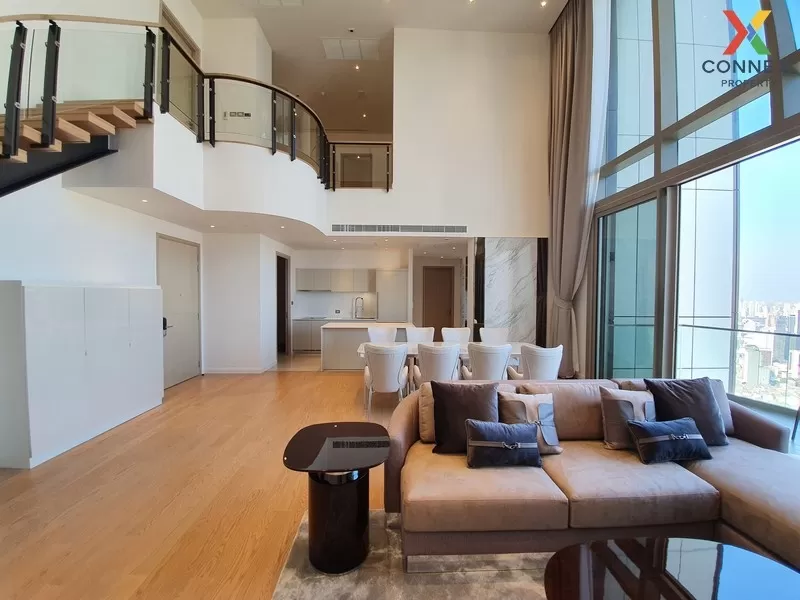 FOR SALE condo , Magnolias Waterfront Residence , Duplex , nice v