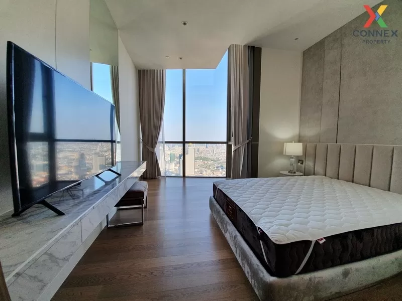 FOR SALE condo , Magnolias Waterfront Residence , Duplex , nice v