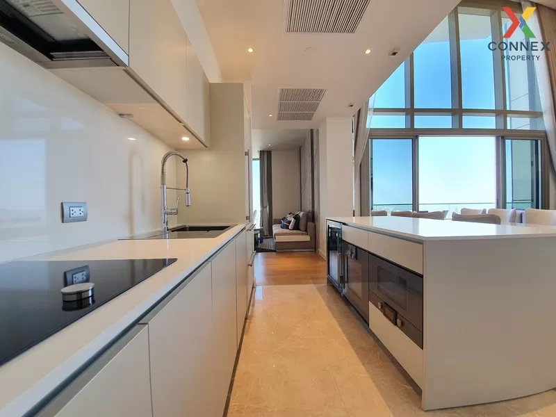 FOR SALE condo , Magnolias Waterfront Residence , Duplex , nice v