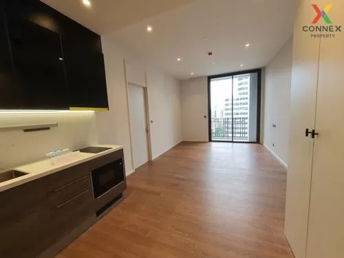 FOR SALE condo , Muniq Langsuan , high floor , BTS-Ratchadamri , Lumpini , Pathum Wan , Bangkok , CX-00359