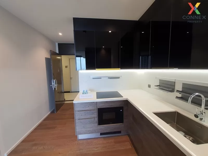 FOR SALE condo , Muniq Langsuan , high floor , BTS-Ratchadamri ,  4