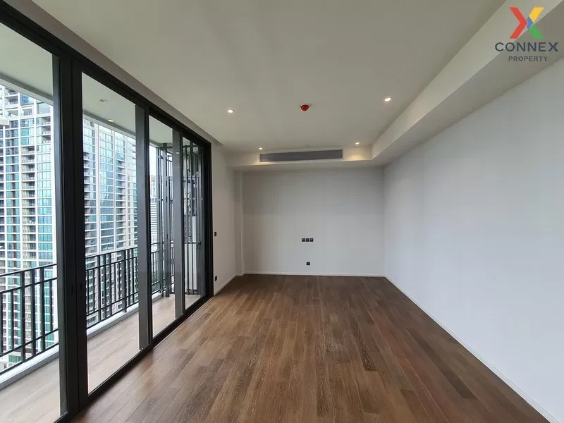 FOR SALE condo , Muniq Langsuan , high floor , BTS-Ratchadamri , 