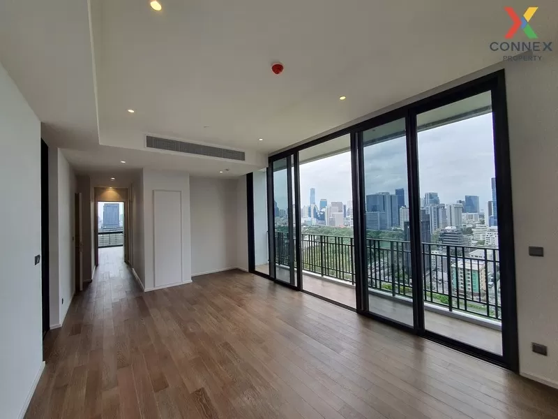 FOR SALE condo , Muniq Langsuan , high floor , BTS-Ratchadamri , 