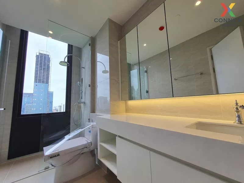 FOR SALE condo , Muniq Langsuan , high floor , BTS-Ratchadamri , 