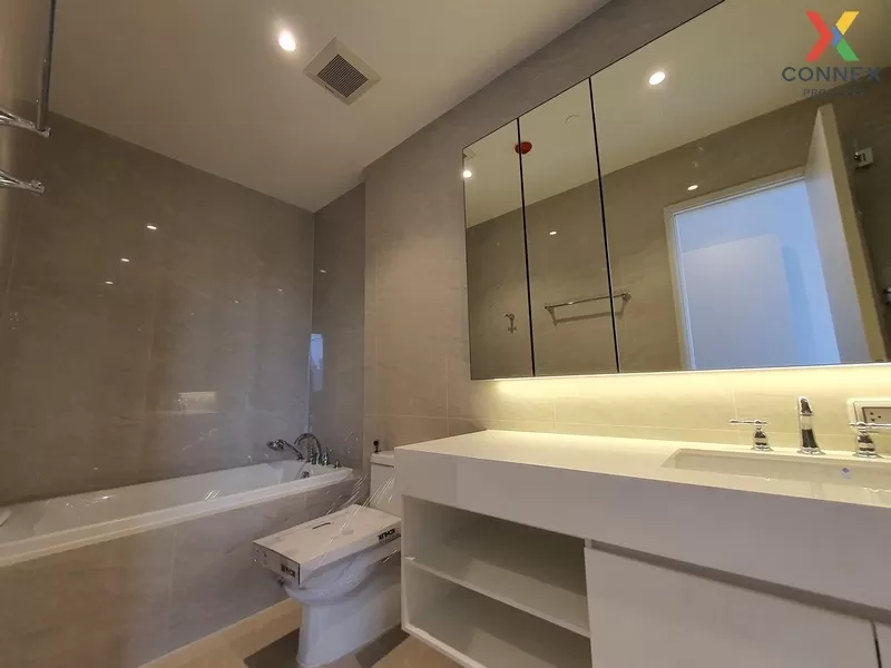 FOR SALE condo , Muniq Langsuan , high floor , BTS-Ratchadamri , 