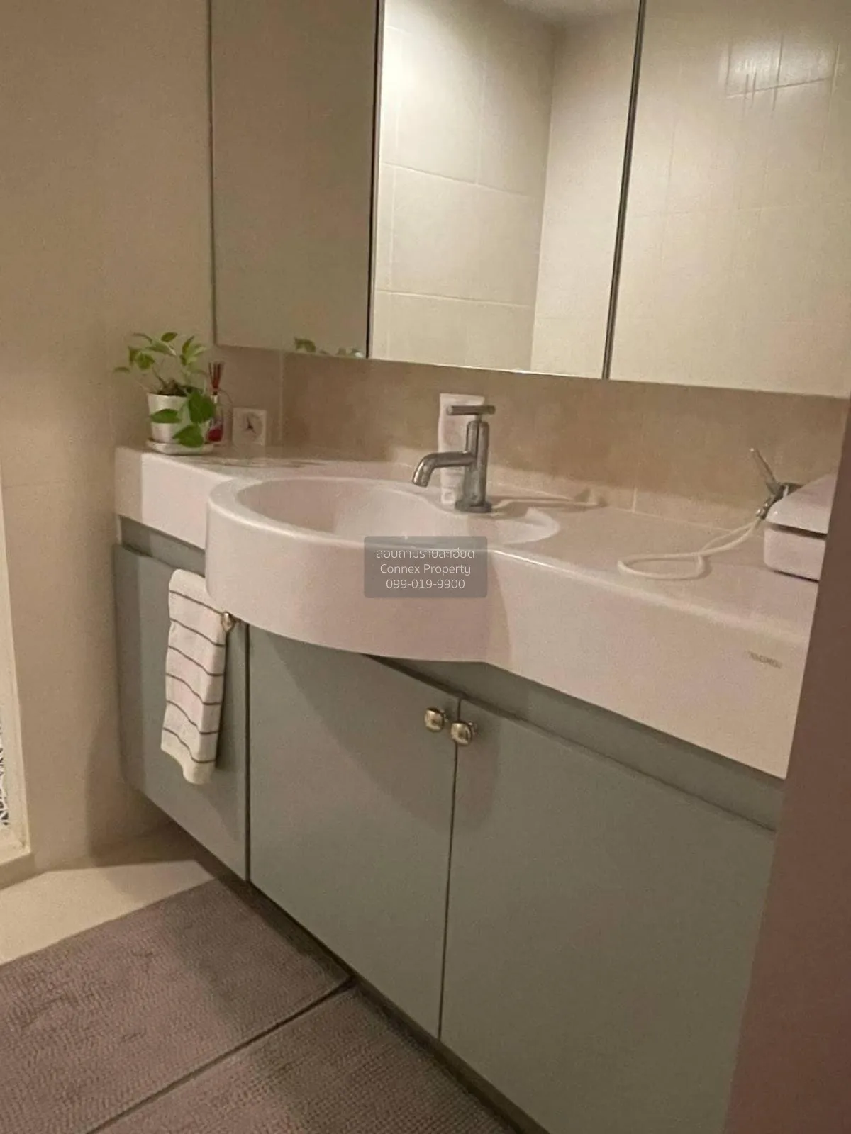 FOR RENT condo , Centric Tiwanon Station , corner unit , MRT-Yak 