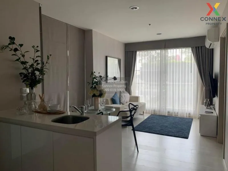 FOR RENT condo , RHYTHM Sukhumvit 42 , corner unit , BTS-Ekkamai 