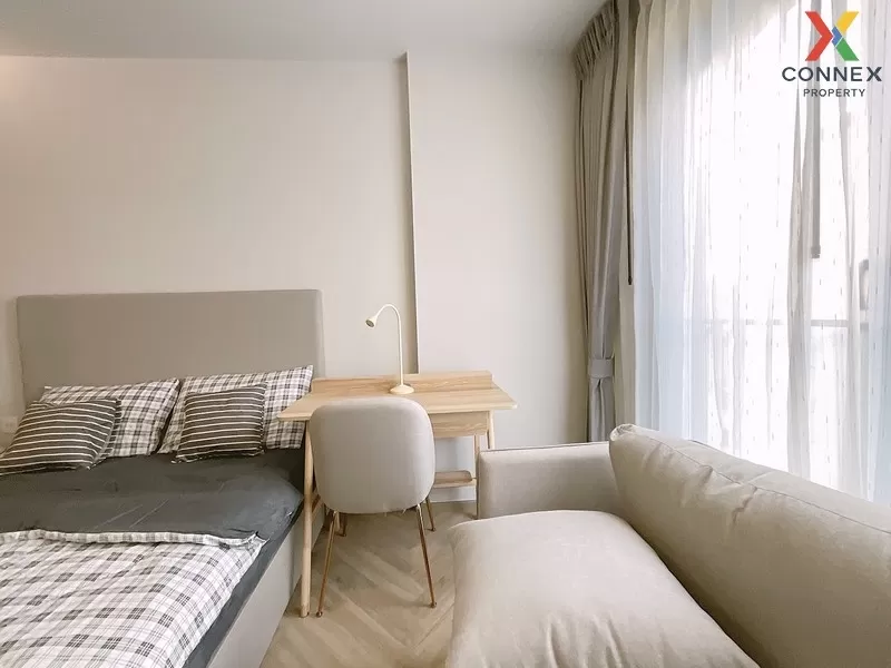 FOR RENT condo , Chapter Thonglor 25 , corner unit , BTS-Thong Lo