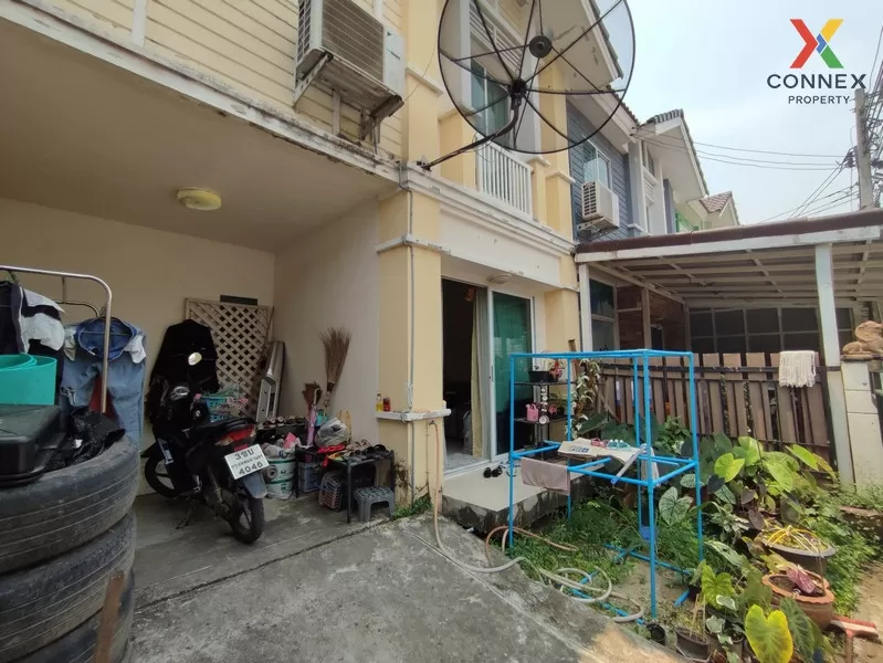 FOR SALE townhome , Pruksa Ville 53/1 Sakae Ngam , wide frontage  2