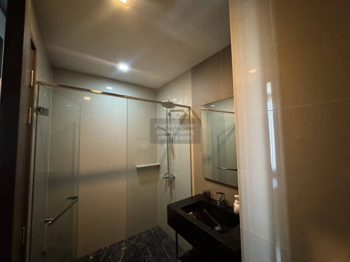 FOR RENT condo , EDGE Sukhumvit 23 , high floor , BTS-Asok , Khlo