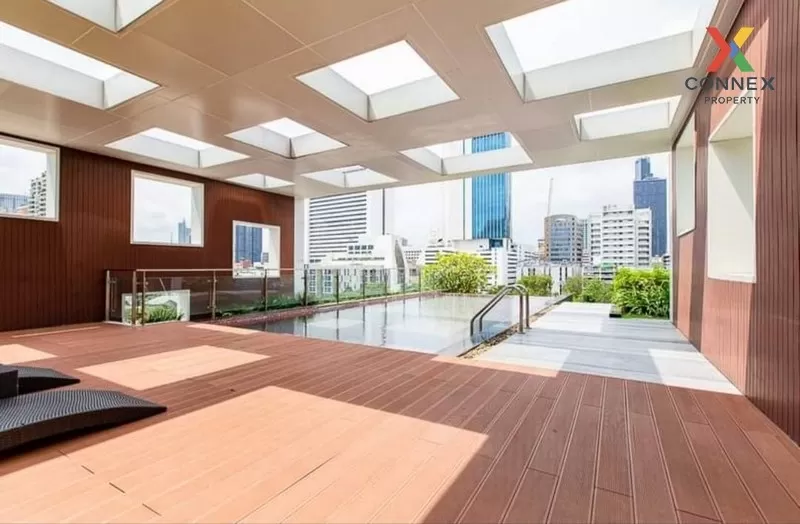 FOR SALE condo , Condolette Light Convent , Duplex , corner unit 