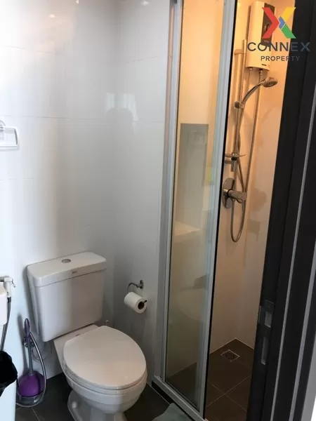 FOR RENT condo , The Base Park East Sukhumvit 77 , high floor , B