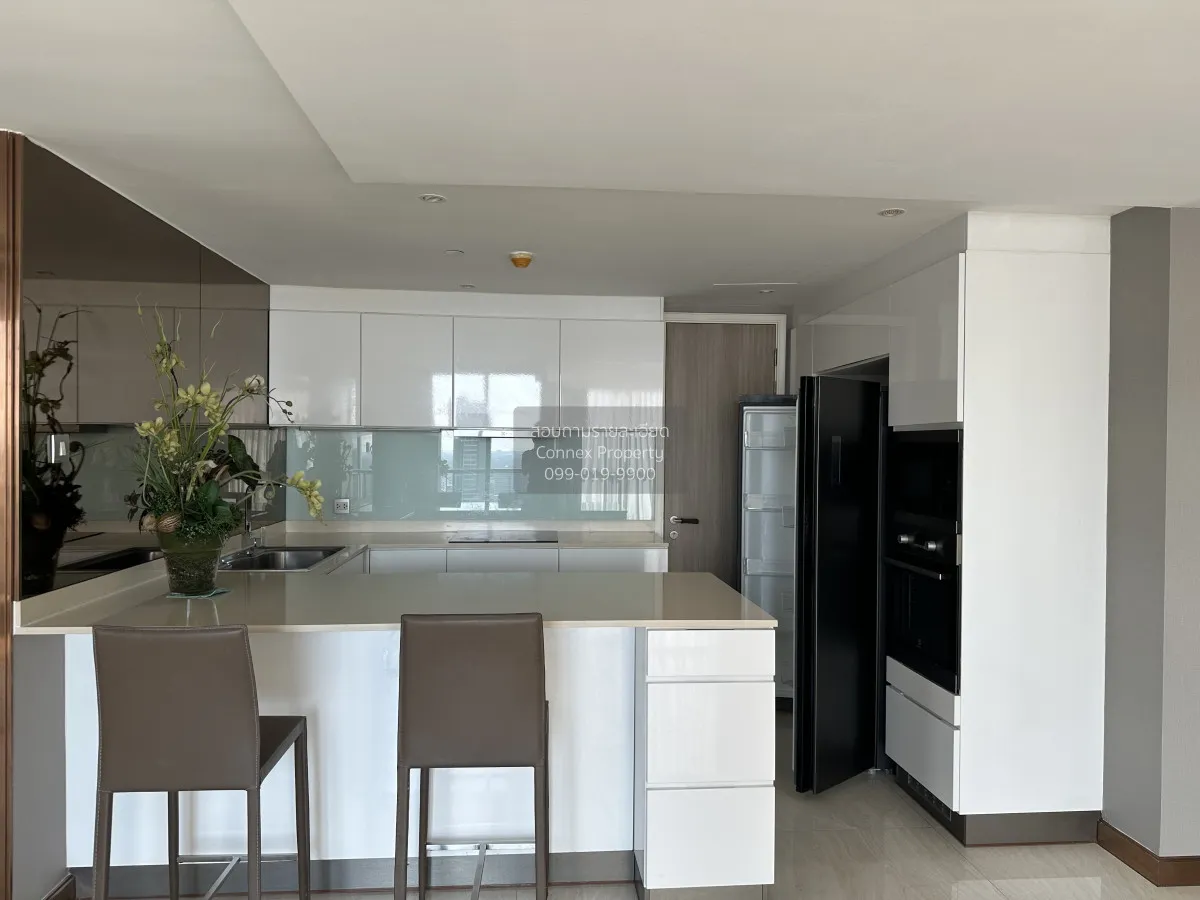 FOR RENT condo H Sukhumvit 43 , Duplex , high floor , BTS-Phrom P