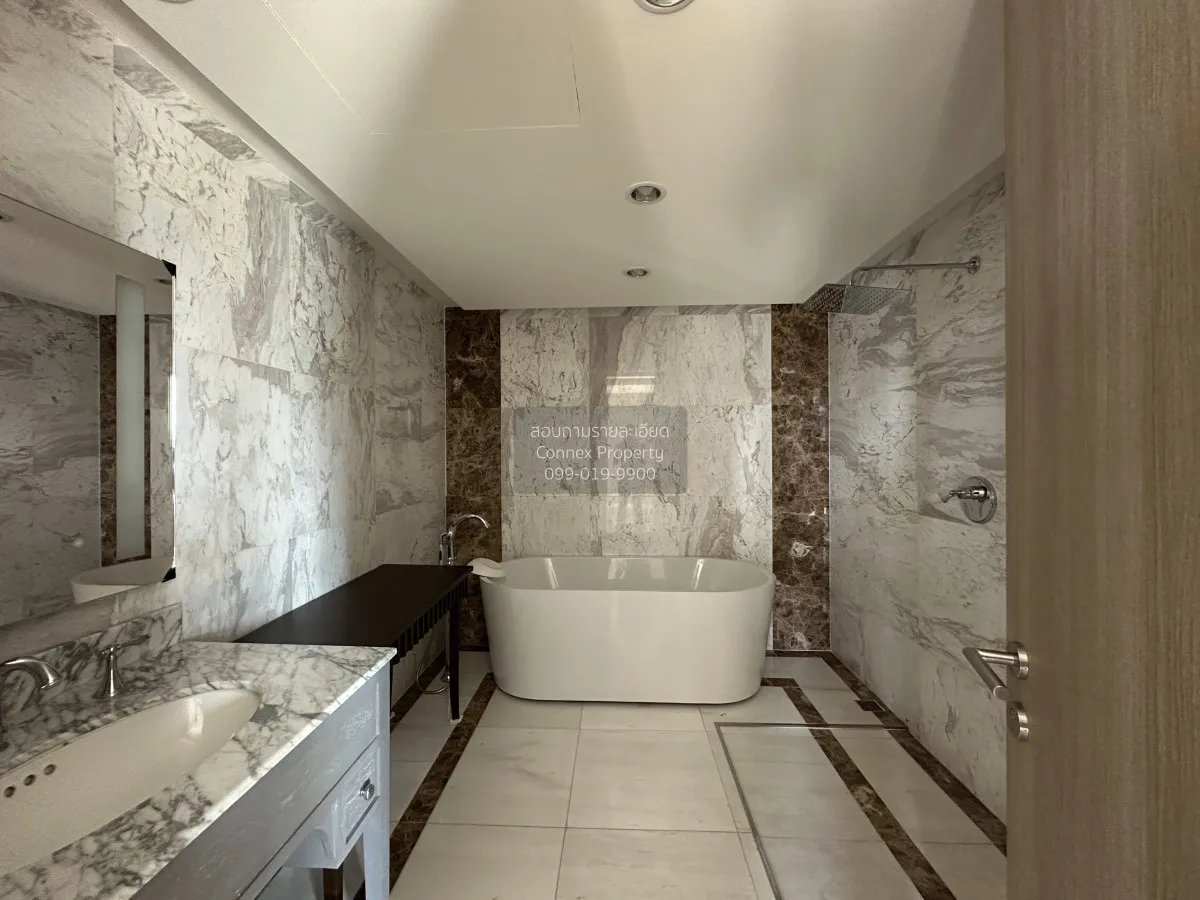 FOR RENT condo H Sukhumvit 43 , Duplex , high floor , BTS-Phrom P