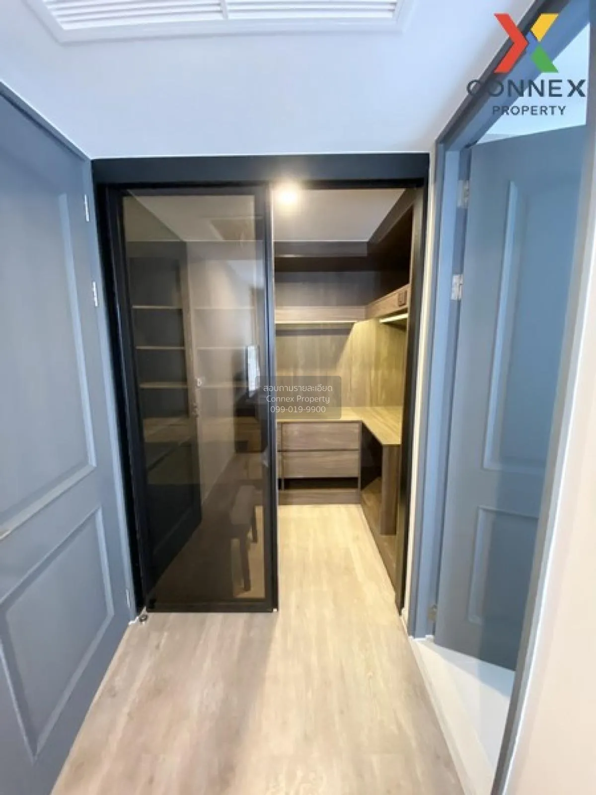 FOR RENT condo , Noble Above Wireless-Ruamrudee , high floor , BT