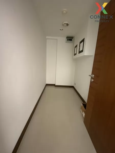 FOR RENT condo , Silom City Resort , high floor , BTS-Chong Nonsi