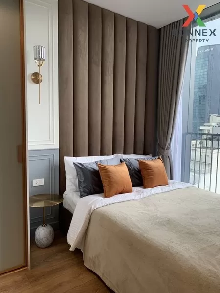FOR SALE condo , Noble BE 33 , corner unit , BTS-Phrom Phong , Kh
