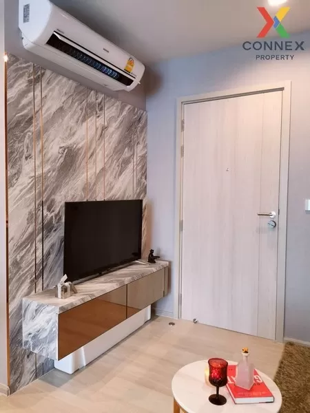 FOR RENT condo , Life One Wireless , corner unit , BTS-Phloen Chi