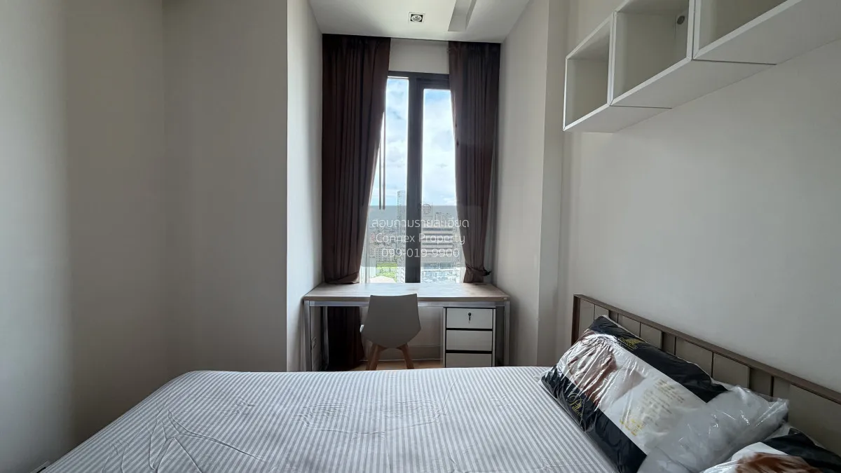 FOR RENT condo , Equinox Phahol - Vibha , corner unit , BTS-Phaho