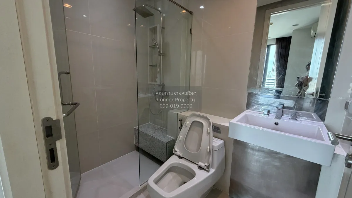 FOR RENT condo , Equinox Phahol - Vibha , corner unit , BTS-Phaho