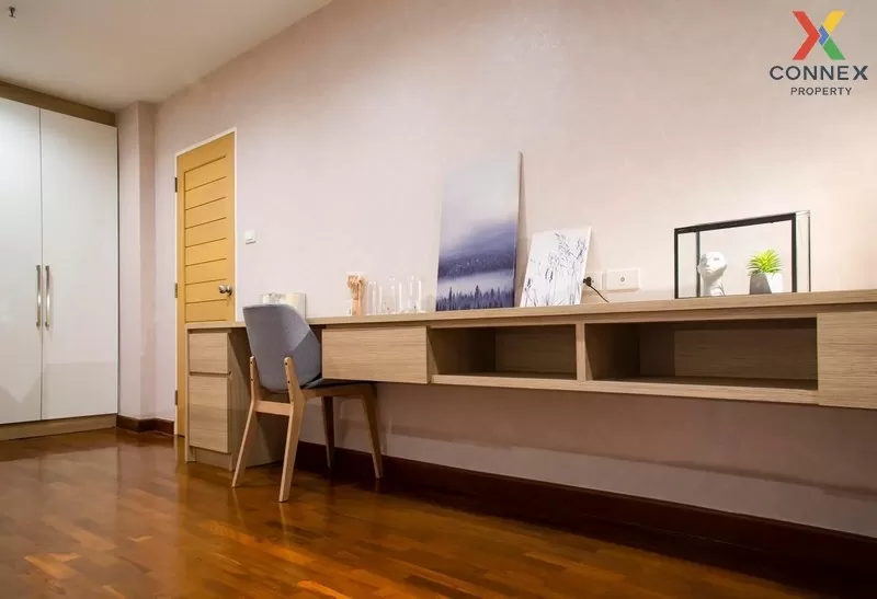 FOR RENT condo , Baan Ploenchit , high floor , BTS-Phloen Chit , 