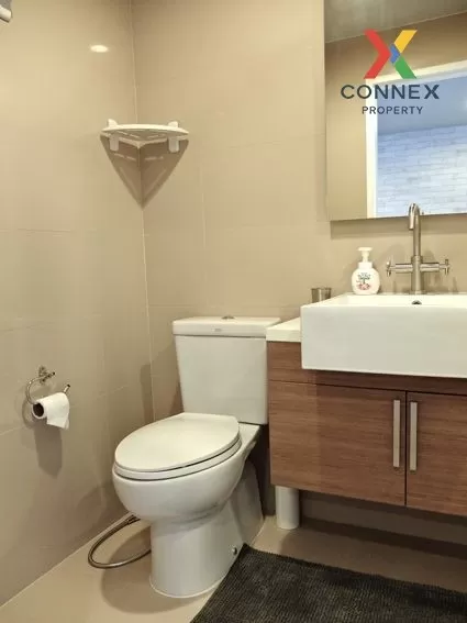 FOR SALE condo , Hive Sukhumvit 65 , Duplex , high floor , BTS-Ek