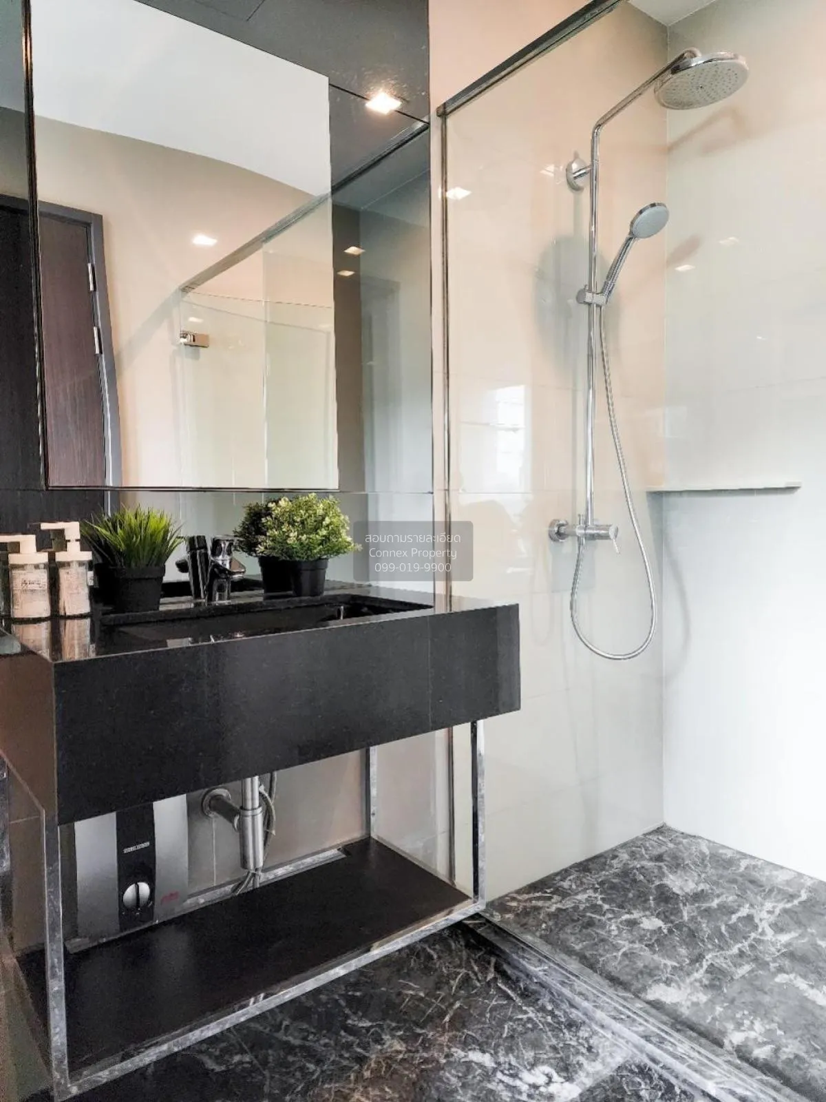 FOR RENT condo , EDGE Sukhumvit 23 , Duplex , high floor , BTS-As