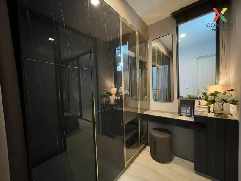 FOR RENT condo , Life One Wireless , Duplex , high floor , BTS-Ph 3