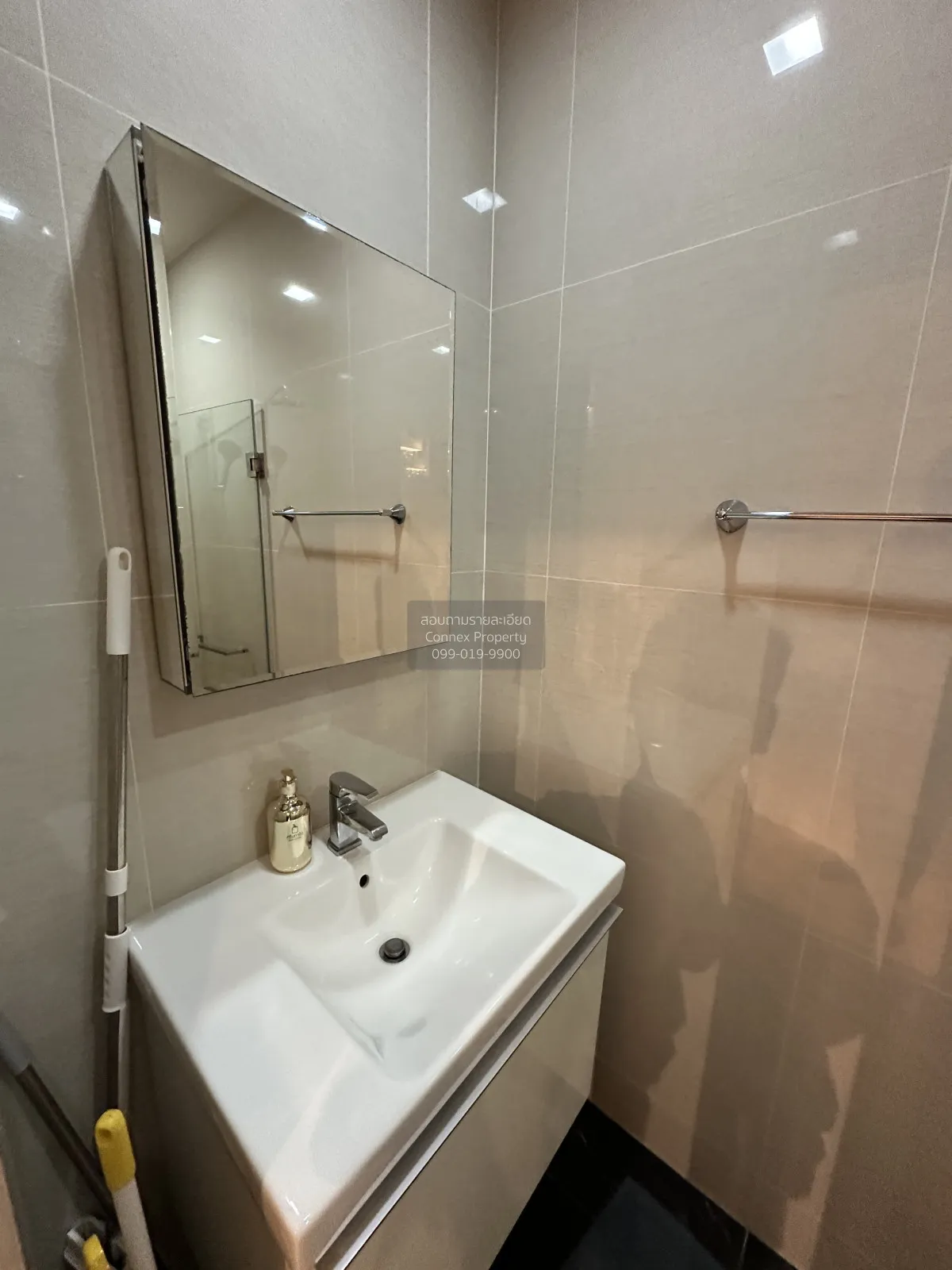 FOR RENT condo , Park Origin Phrom Phong , Duplex , high floor , 