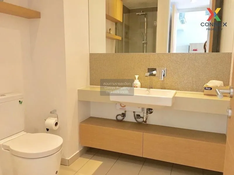 FOR RENT condo , The Lofts Ekkamai , Duplex , high floor , BTS-Ek