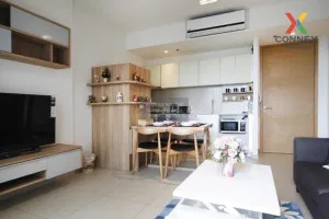 FOR RENT condo , The Lofts Ekkamai , Duplex , high floor , BTS-Ekkamai , Phra Khanong Nuea , Watthana , Bangkok , CX-00727
