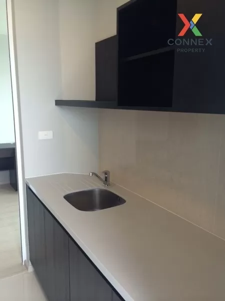 FOR RENT condo , RHYTHM Sukhumvit 44/1 , Duplex , high floor , BT 4