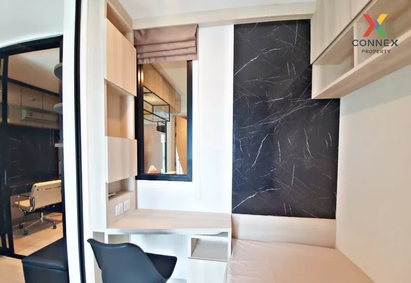 FOR RENT condo , Life Asoke , Duplex , high floor , MRT-Phetchabu