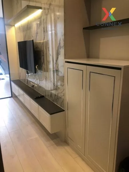 FOR RENT condo , Noble Ploenchit , Duplex , high floor , BTS-Phlo 4