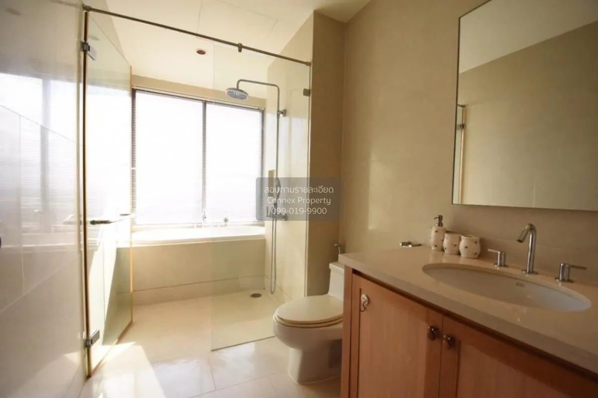 FOR RENT condo , The Emporio Place , Duplex , high floor , BTS-Ph