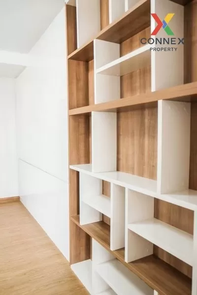 FOR SALE condo , Supalai Park Ekamai Thonglor , Duplex , high flo