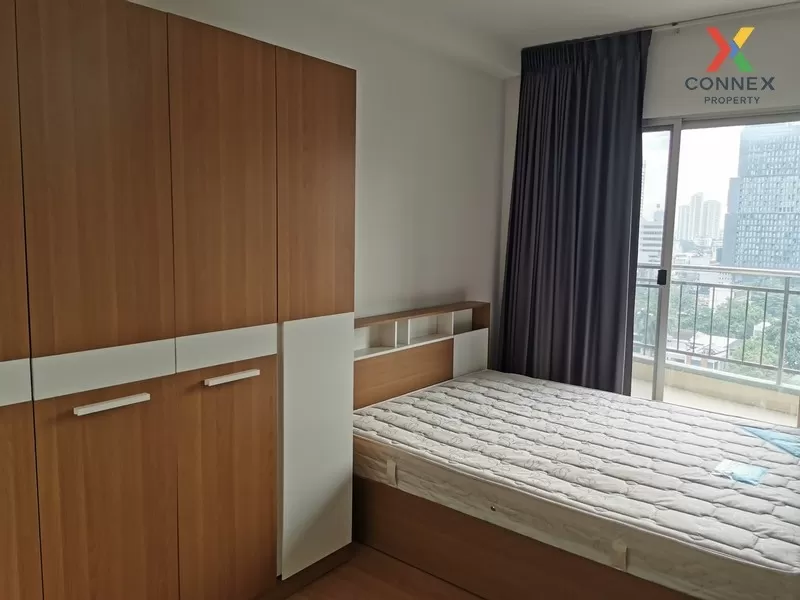 FOR SALE condo , Supalai Park Ekamai Thonglor , Duplex , high flo