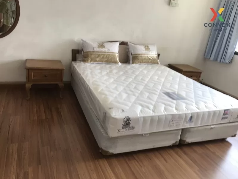 FOR RENT condo , The Royal Place 2 , Duplex , high floor , BTS-Ra 1