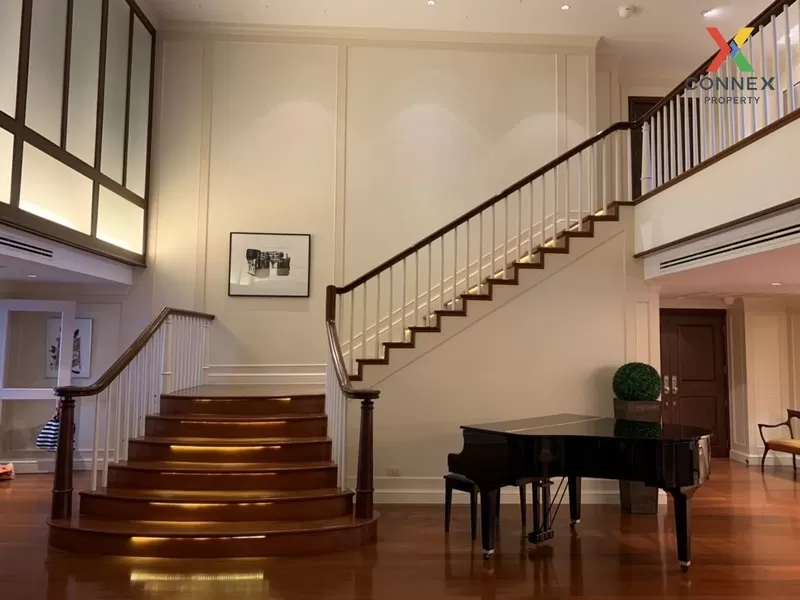 FOR RENT condo , Las Colinas , Duplex , high floor , MRT-Sukhumvi