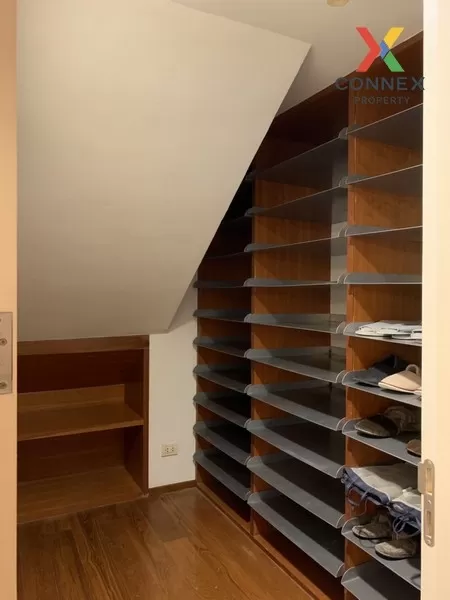 FOR RENT condo , Las Colinas , Duplex , high floor , MRT-Sukhumvi