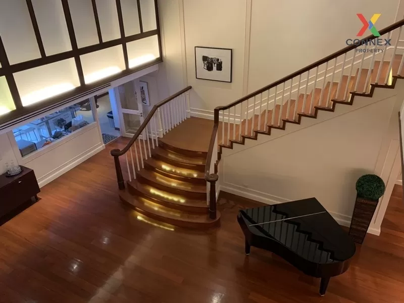 FOR SALE condo , Las Colinas , Duplex , high floor , MRT-Sukhumvi