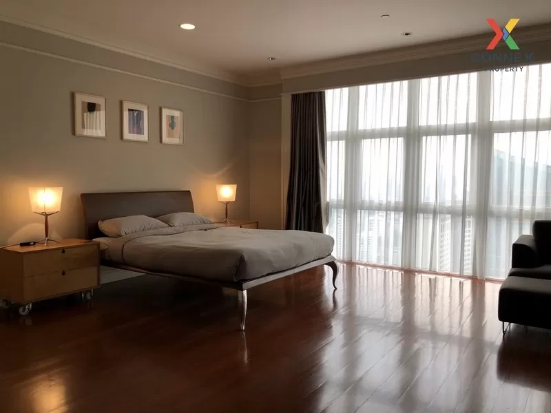 FOR SALE condo , Las Colinas , Duplex , high floor , MRT-Sukhumvi