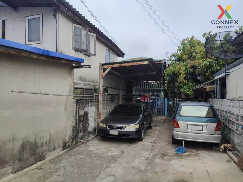 FOR SALE detached house , Pin Charoen Village 1 , Si Kan , Don Mu 1